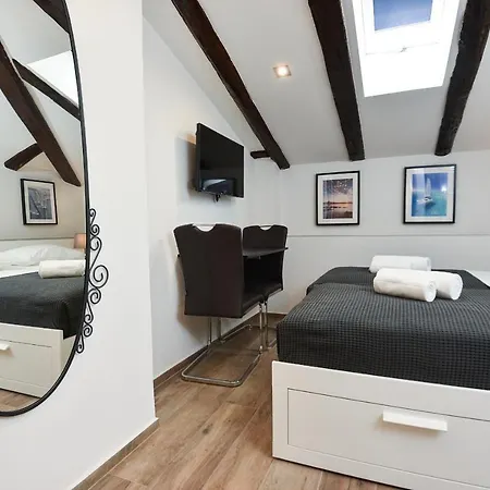 Old Town 1 Lägenhet Pula