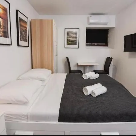 Old Town 1 Apartman