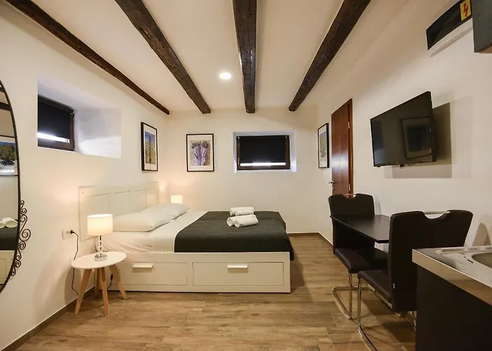 Old Town 1 Apartman Pula